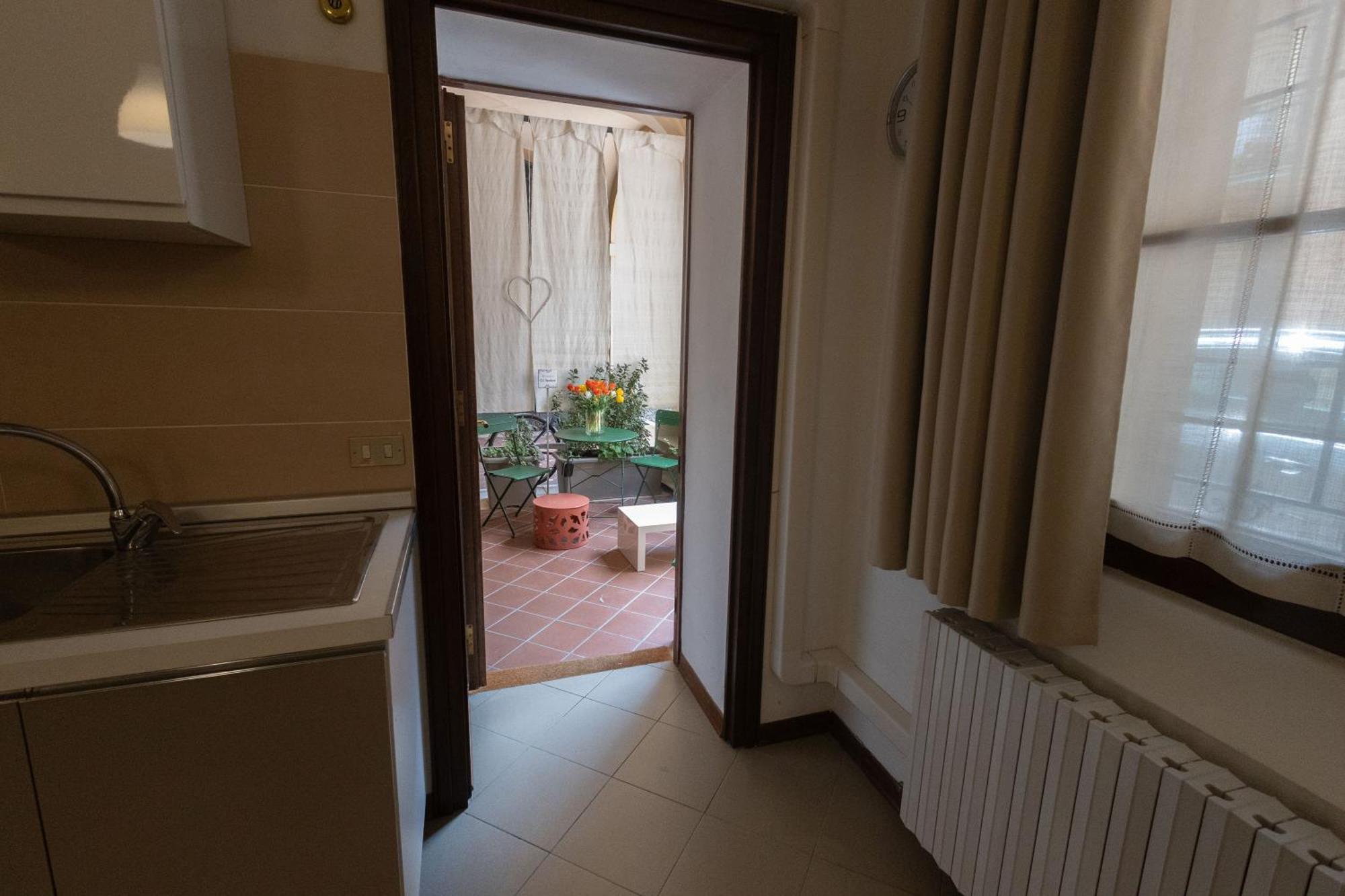 Ca' Spadoni, Centro Storico, Piano Terra, Ingresso Indipendente, Teatro, Parcheggio, Imola Eksteriør billede