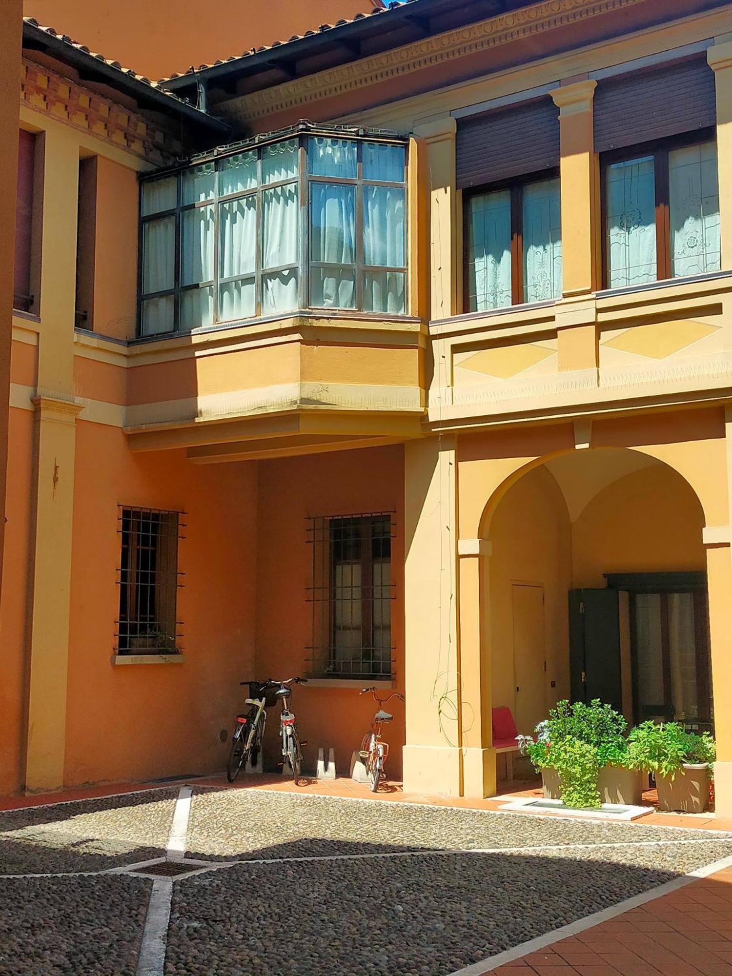 Ca' Spadoni, Centro Storico, Piano Terra, Ingresso Indipendente, Teatro, Parcheggio, Imola Eksteriør billede